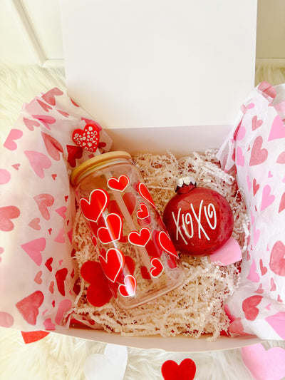 Valentines Day Gift Box, Valentines ornament, Valentines gift basket.